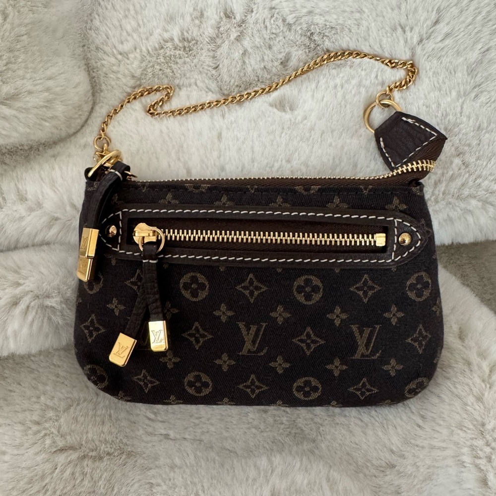 AUTH Vintage Louis Vuitton Monogram Brown Wristlet Pochette Bag